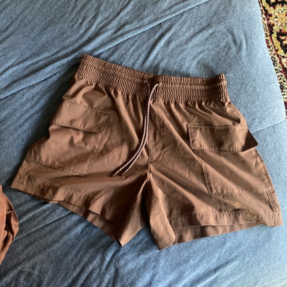 Hiking shorts, size M - Picture 1 of 2